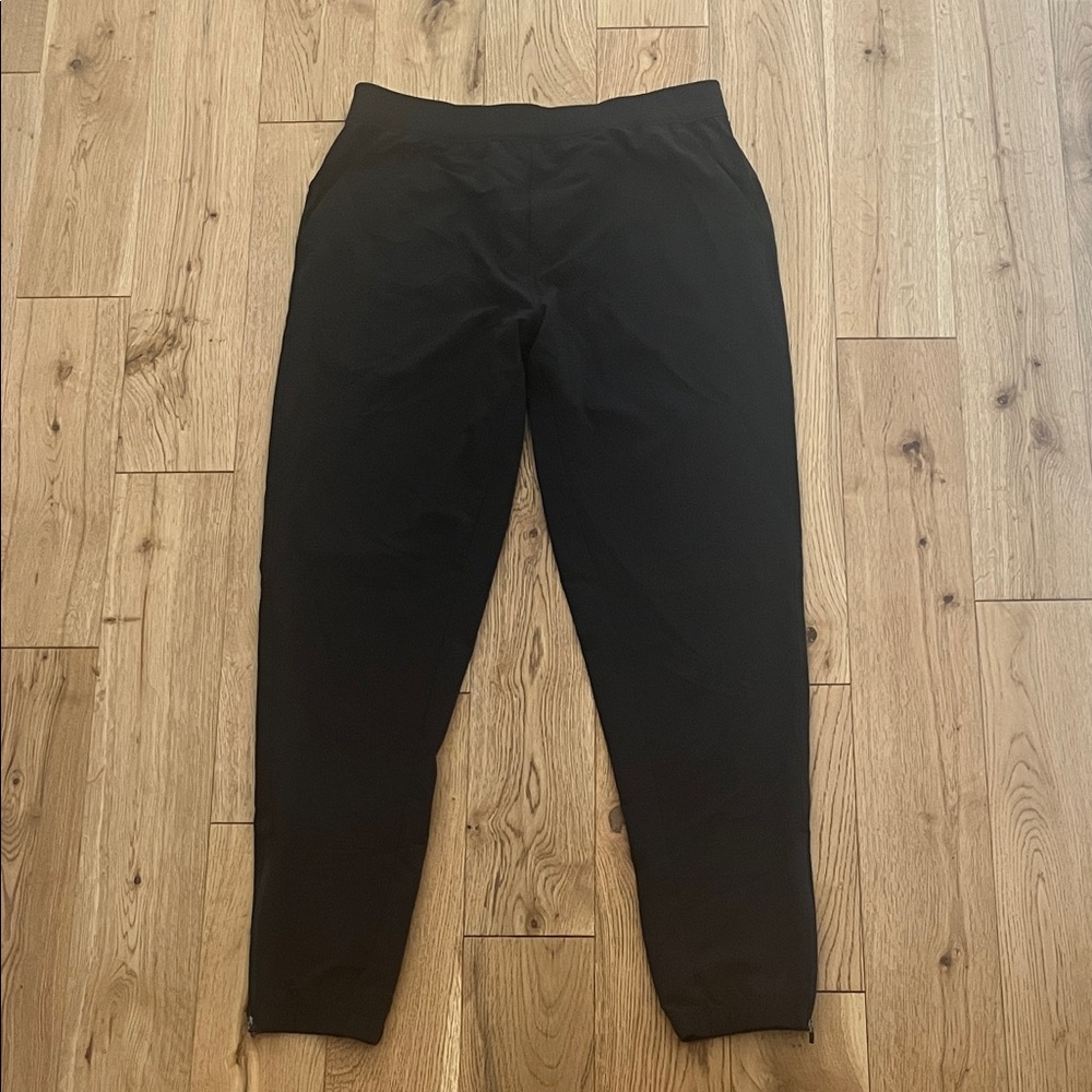 Public Rec Stadium Joggers size 34/34